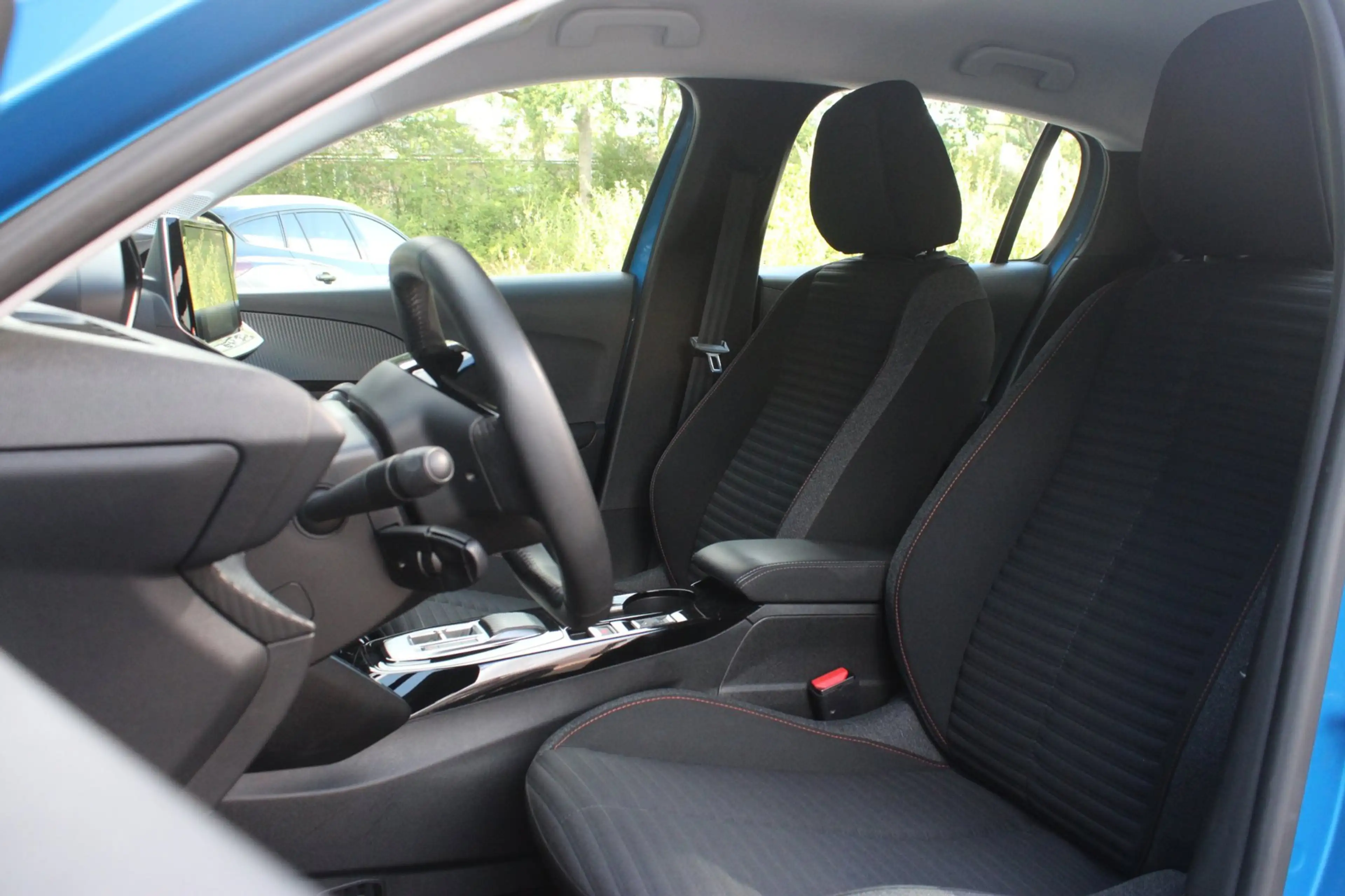 Peugeot e-208 EV Active Pack 50 kWh | SOH 99% | 3-fase| Stoelver — photo 5