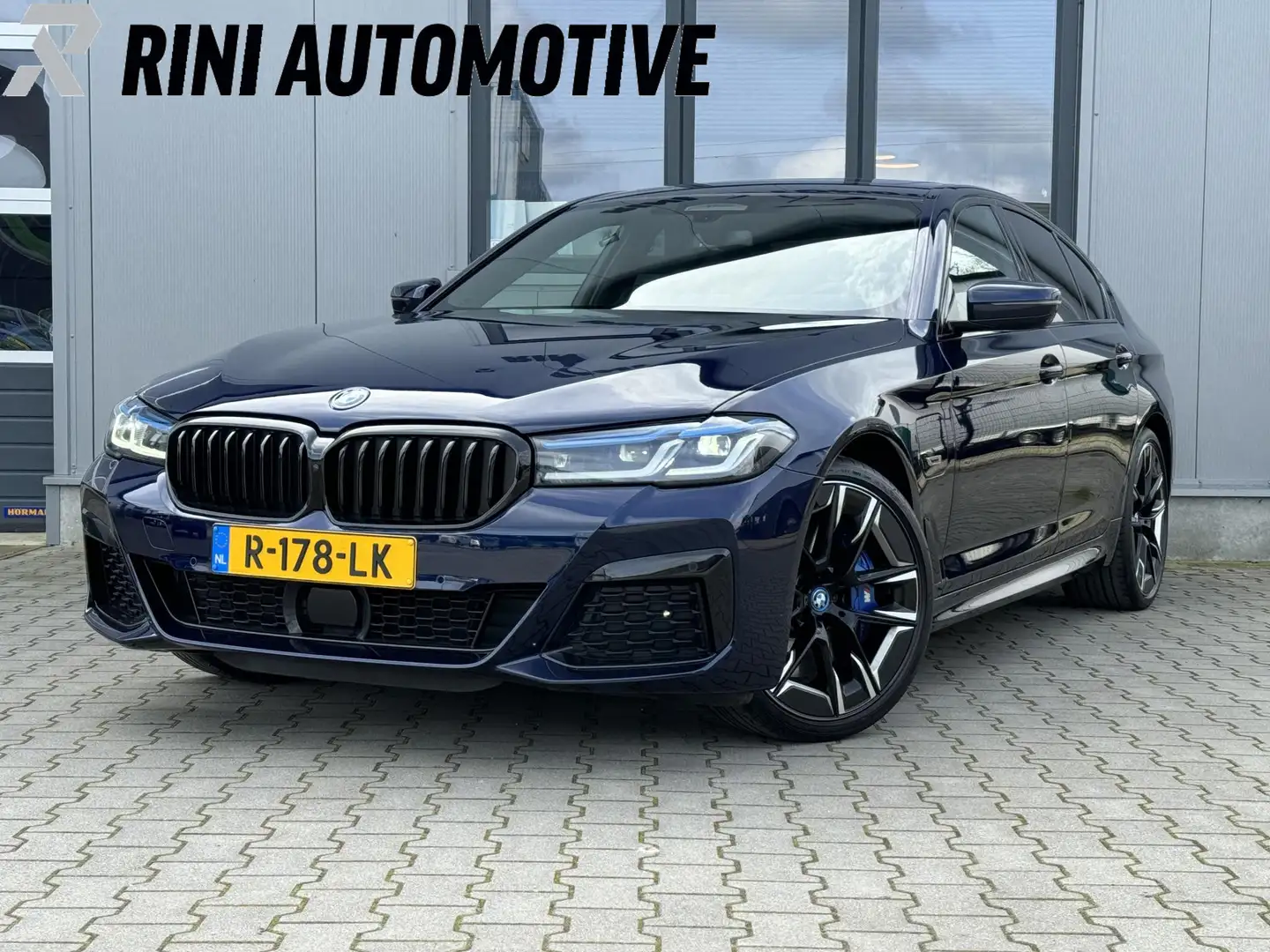 BMW 545 5-serie 545e xDrive M-sport Business Edition Plus Bleu - 1