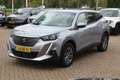 Peugeot e-2008 EV Active 50 kWh / SoH 92.3% / Camera / Navigatie Grau - thumbnail 7