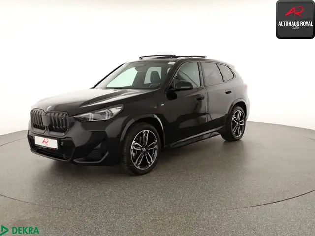 BMW iX1 iX1 xDrive30 M SPORT HUD,360GRAD,KEYLESS,ACC,AHK
