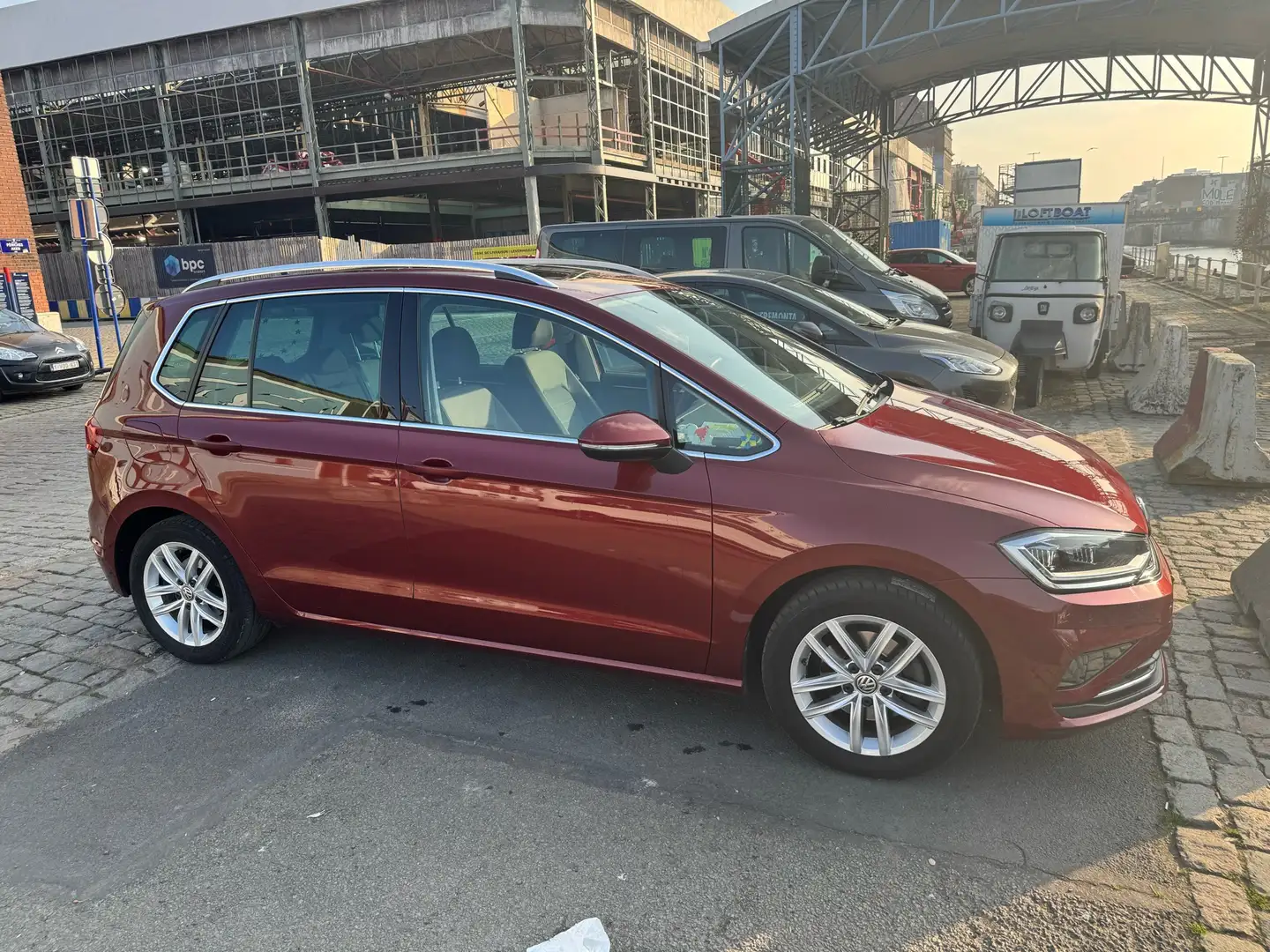 Volkswagen Golf Sportsvan 1.5 TSI ACT OPF DSG Comfortline - 2