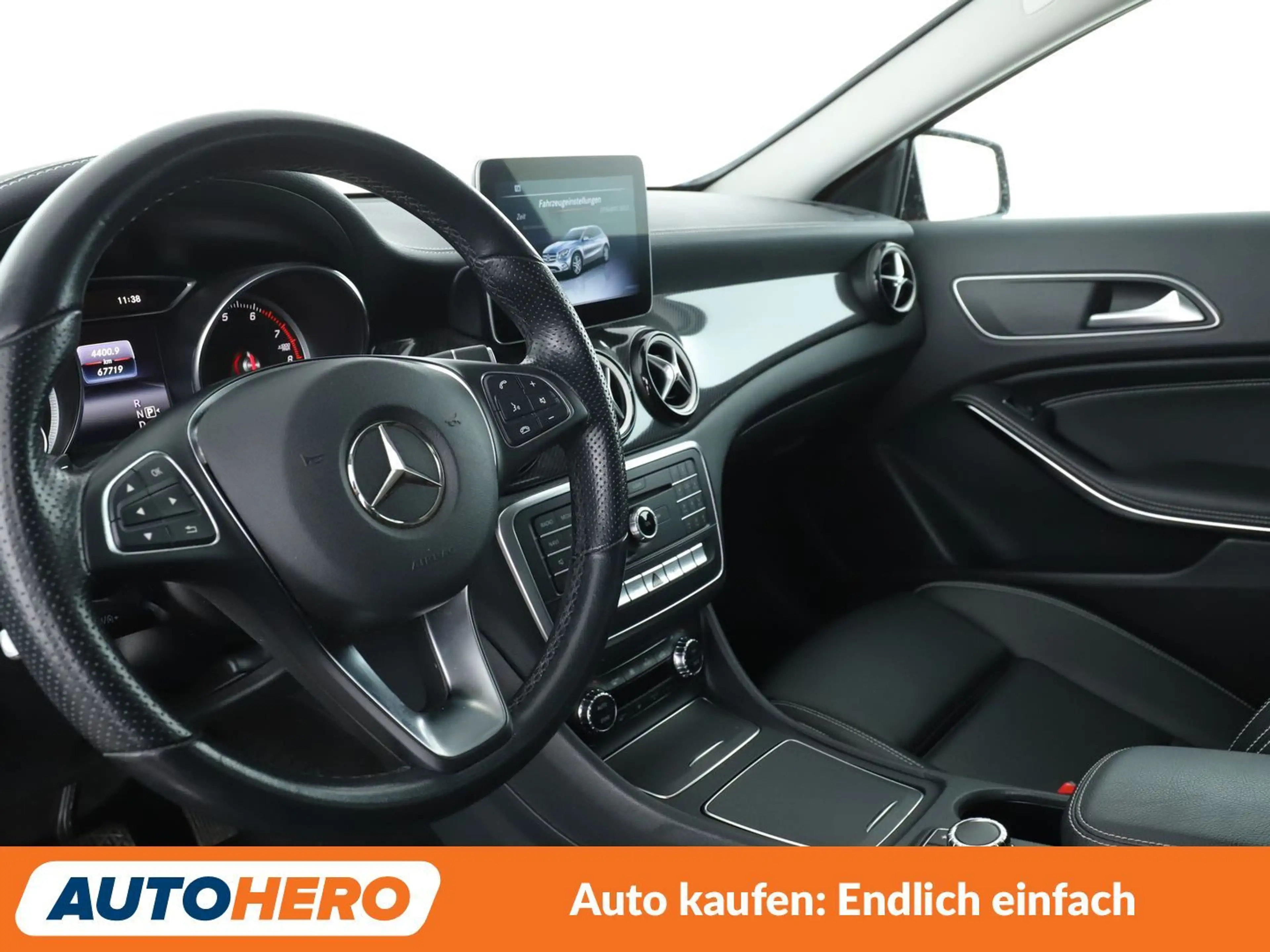 Mercedes-Benz GLA 200 GLA 200 Urban Aut.*LED*TEMPO*KLIMA* — photo 11