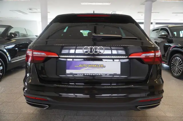 Audi A4 view 6