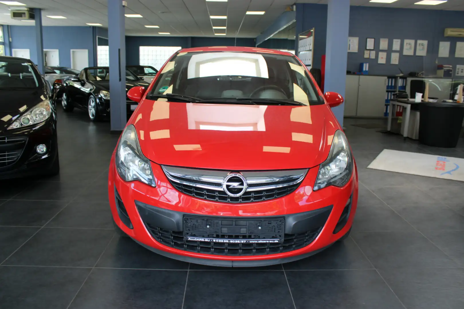 Opel Corsa 1.4 16V Active - 3-Türig - Rot - 2