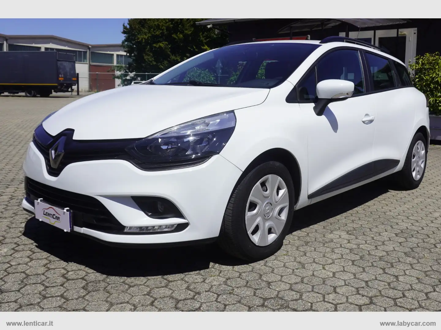 Renault Clio dCi 8V 75 CV 5 porte Life Adatta a Neopatentati Bianco - 1