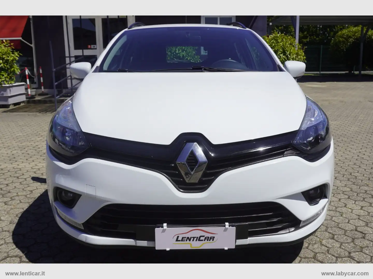 Renault Clio dCi 8V 75 CV 5 porte Life Adatta a Neopatentati Bianco - 2
