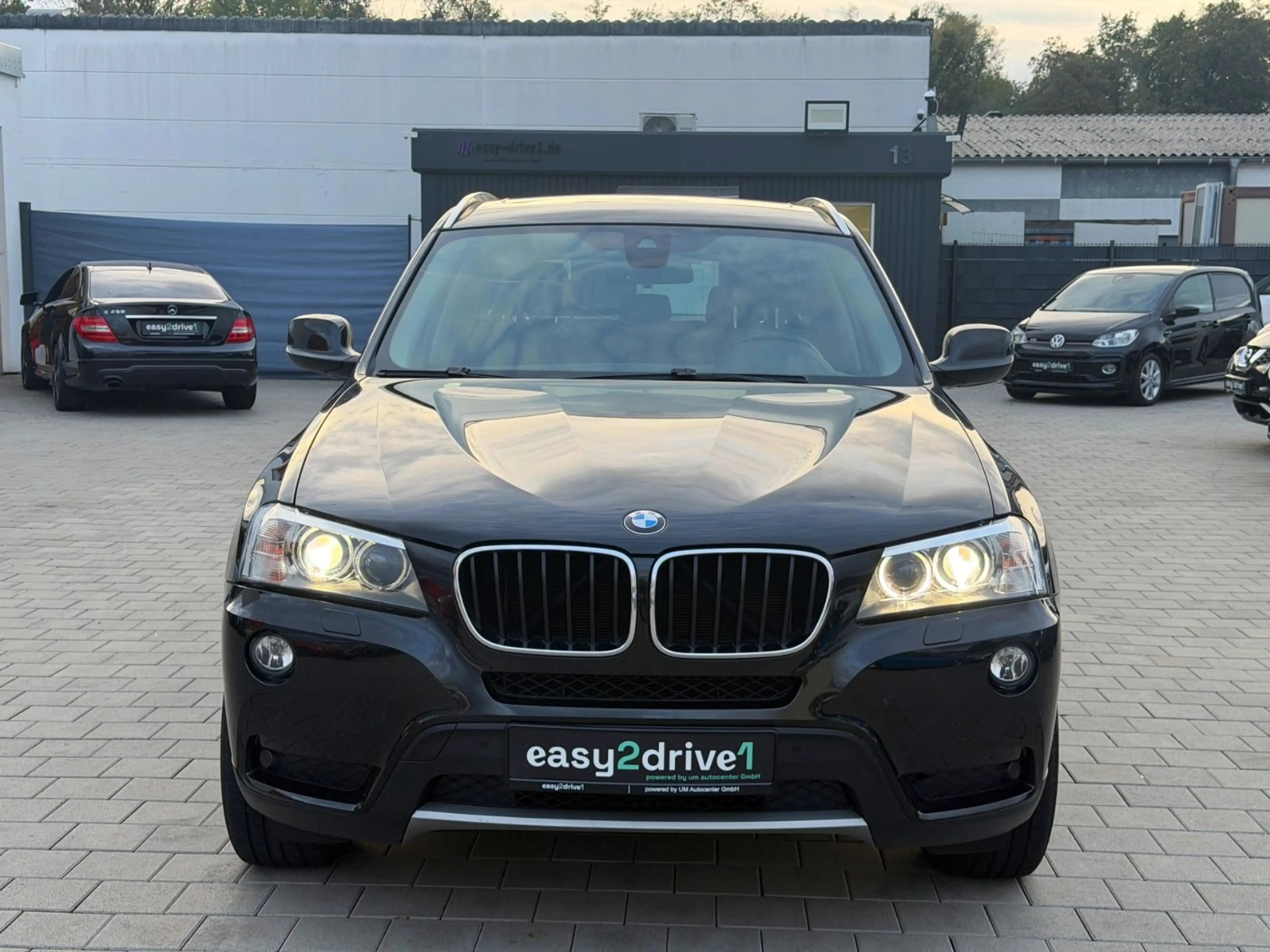 BMW X3 xDrive 20 d/NAVI/LEDER/PANO/AHK/MEMORY/PDC — photo 2