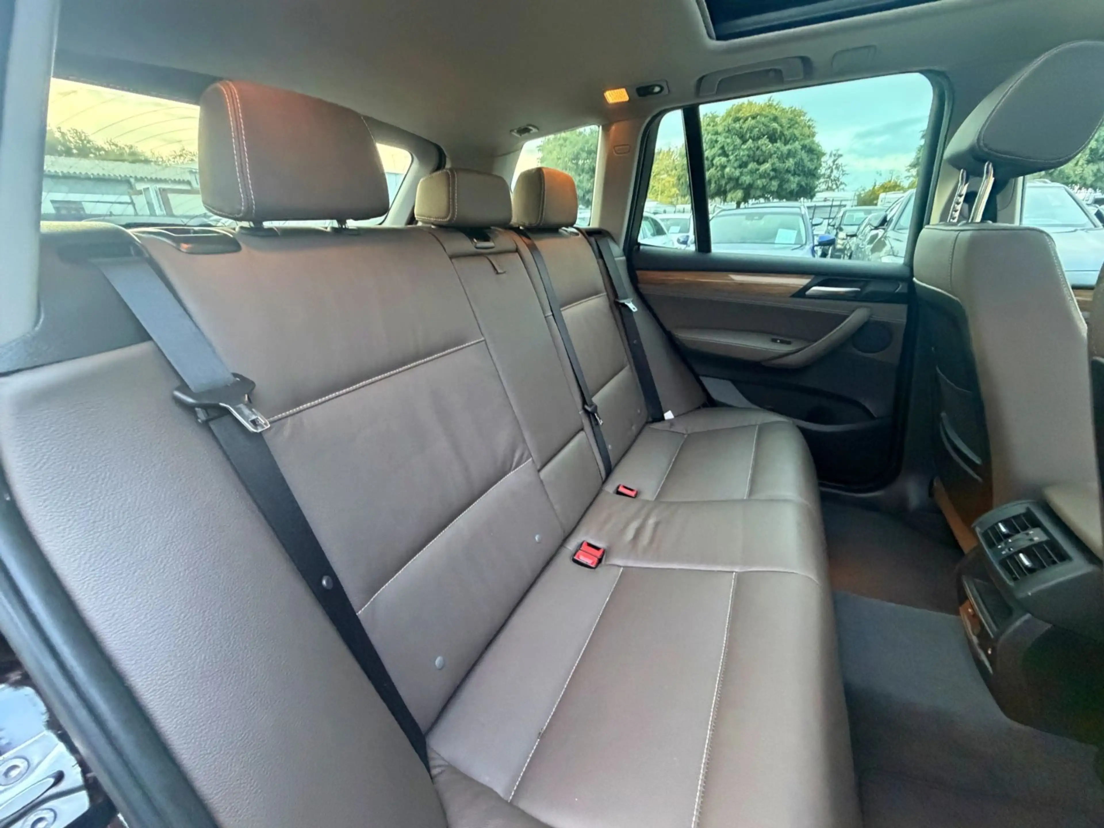 BMW X3 xDrive 20 d/NAVI/LEDER/PANO/AHK/MEMORY/PDC — photo 15