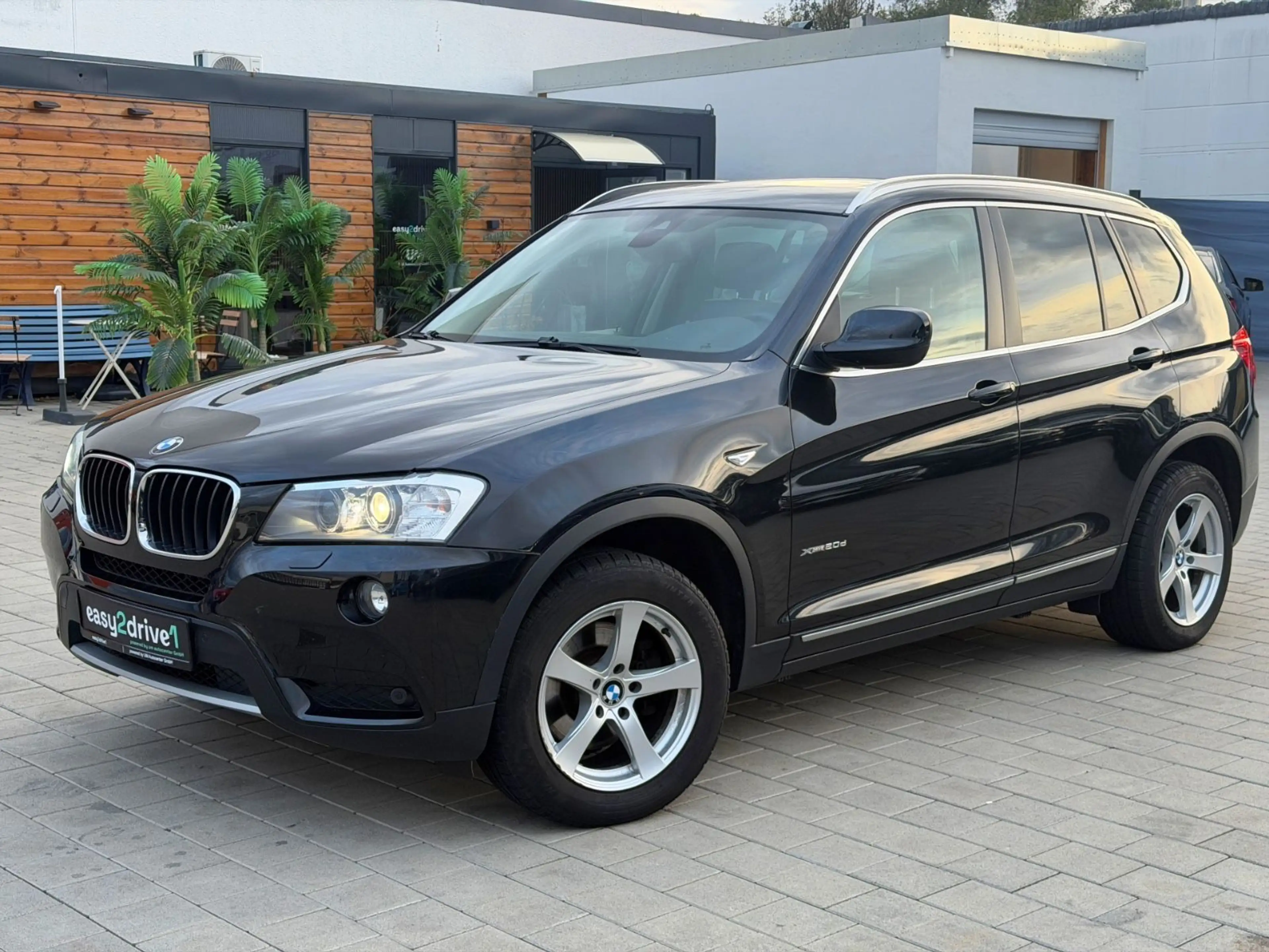 BMW X3 xDrive 20 d/NAVI/LEDER/PANO/AHK/MEMORY/PDC — photo 3