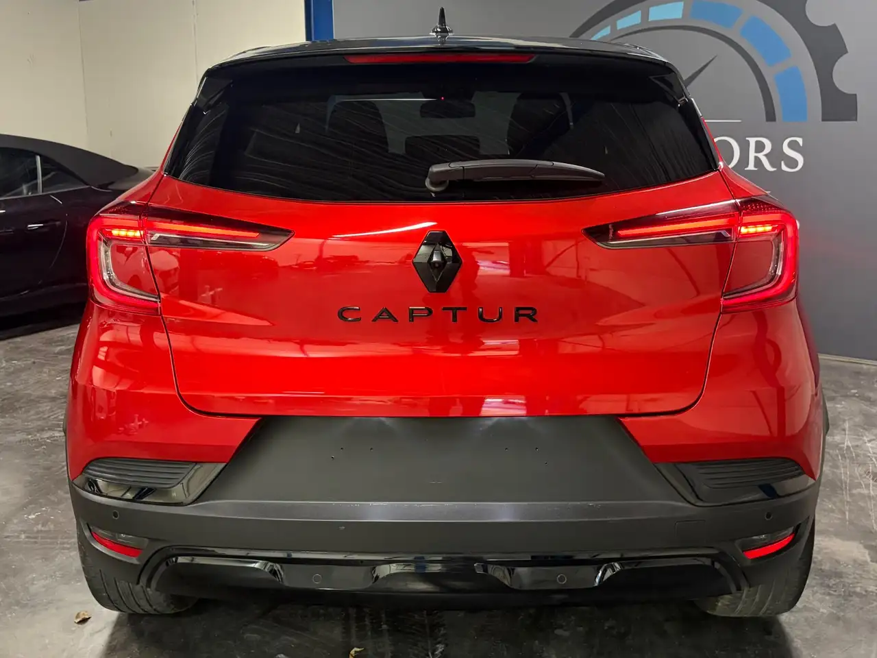 Renault Captur — photo 28