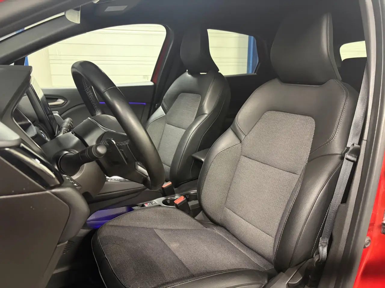 Renault Captur — photo 4