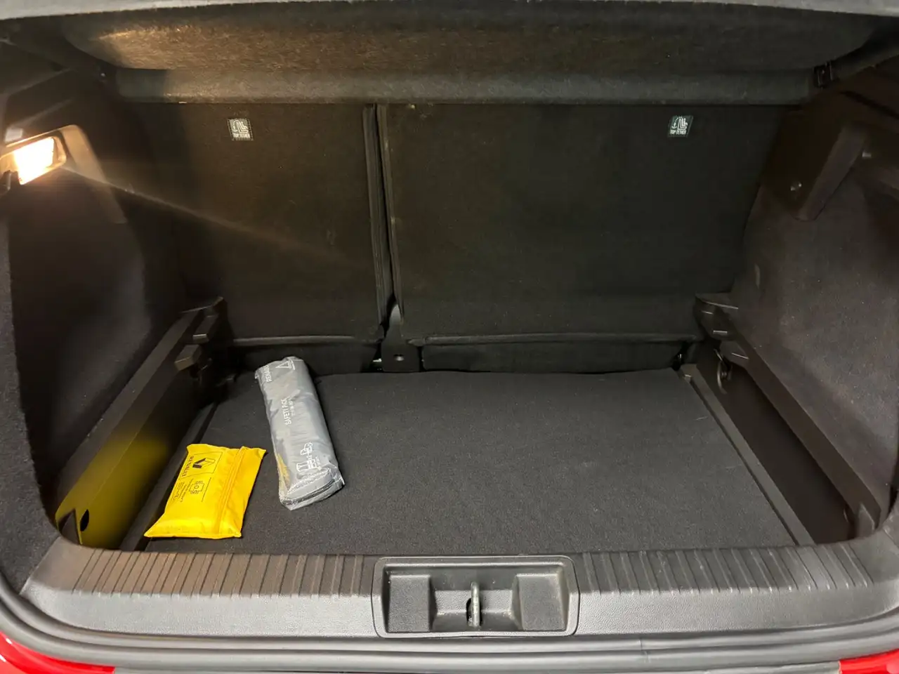 Renault Captur — photo 49