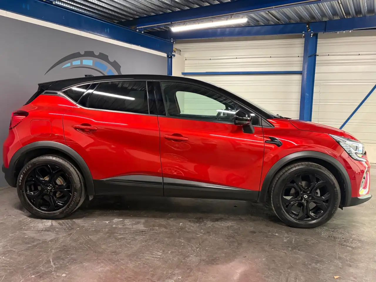 Renault Captur — photo 22