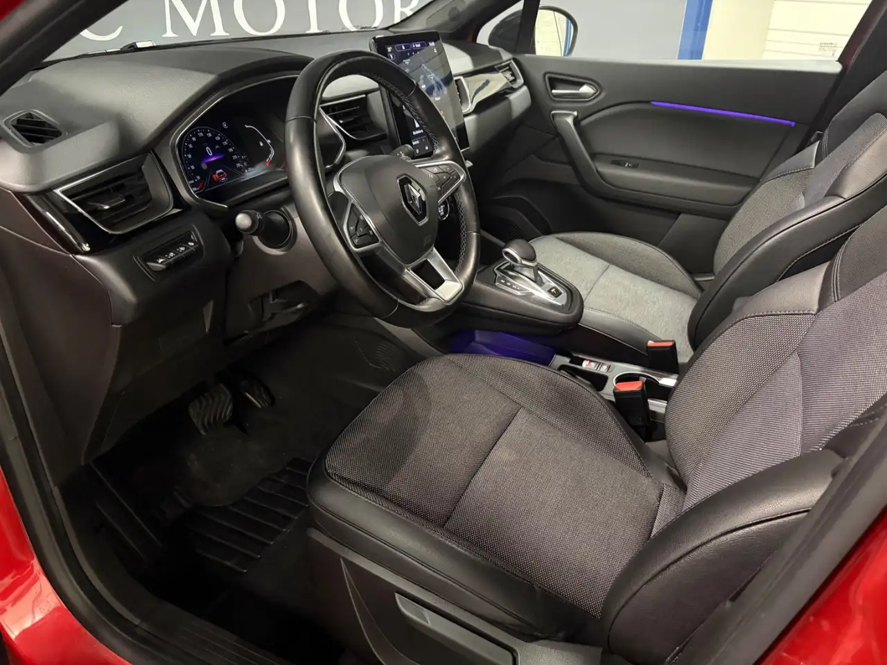 Renault Captur — photo 3