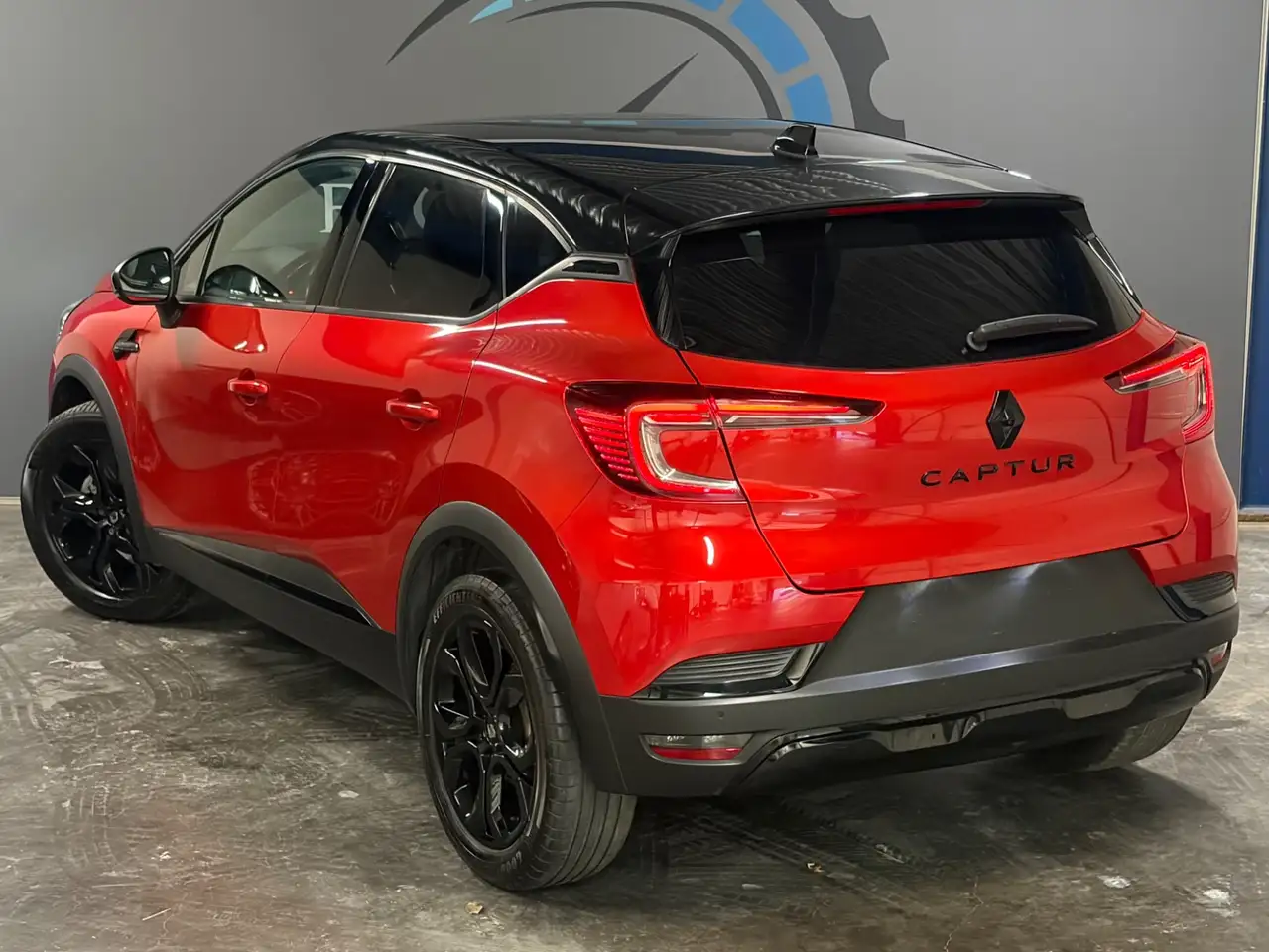 Renault Captur — photo 30