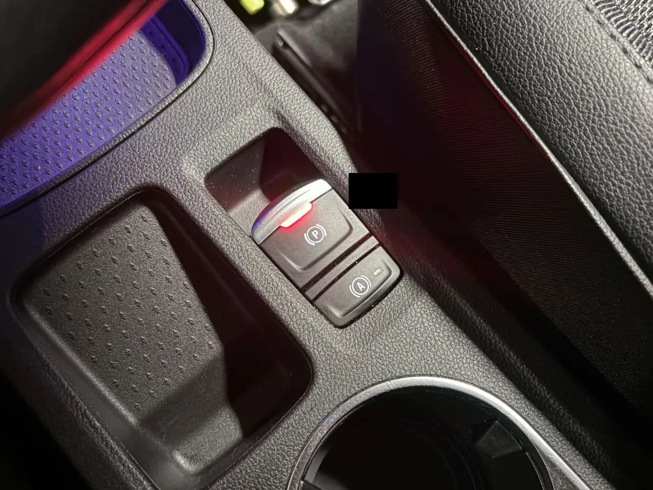 Renault Captur — photo 40