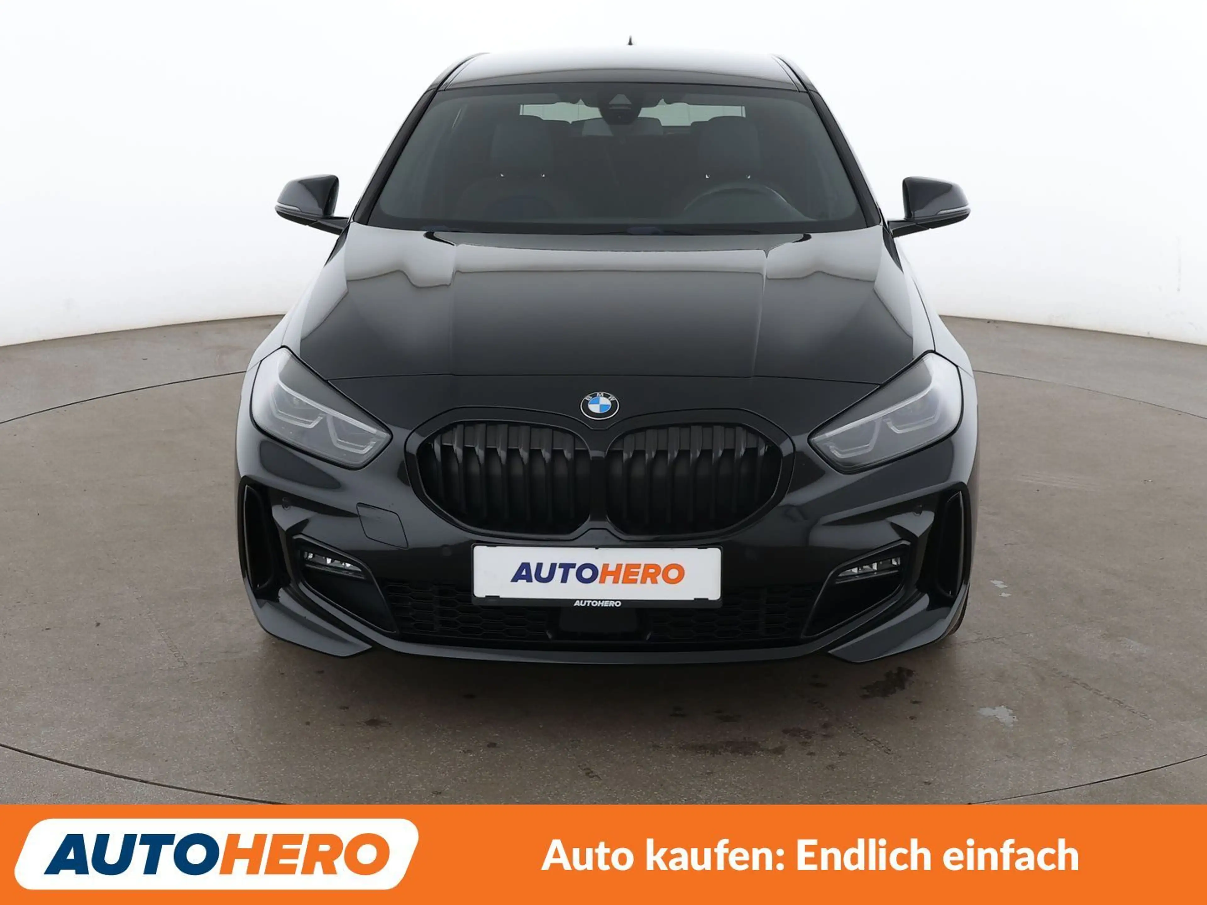 BMW 118 118i M Sport Aut.*NAVI*LED*TEMPO*PDC* — photo 9