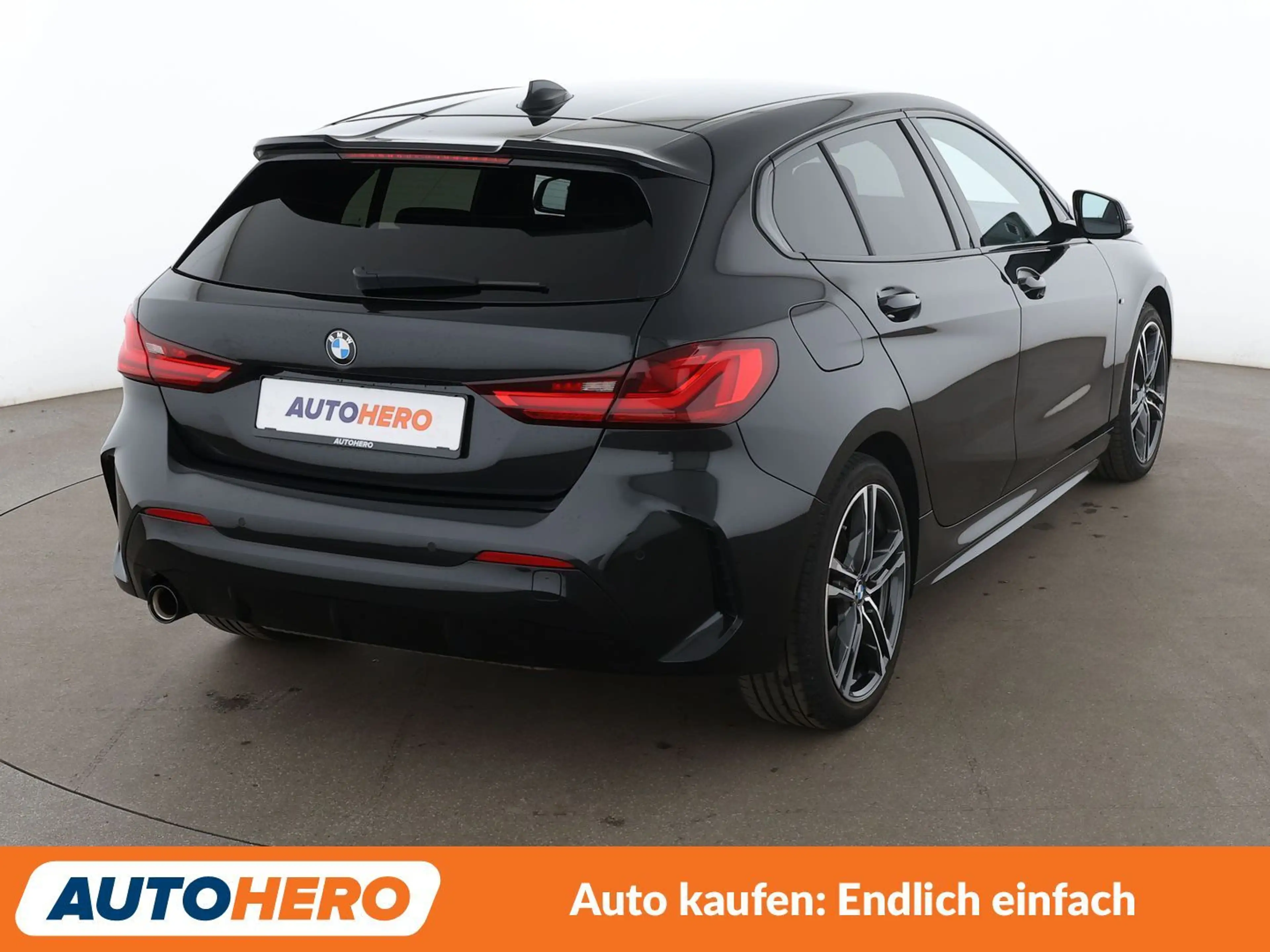 BMW 118 118i M Sport Aut.*NAVI*LED*TEMPO*PDC* — photo 6