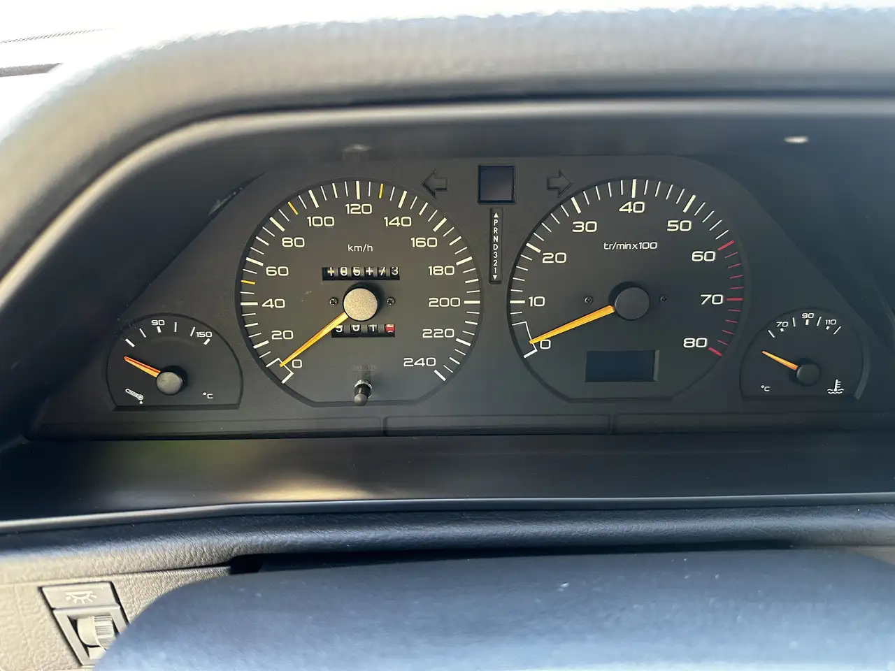 Peugeot 605 3.0 SV, foto 11
