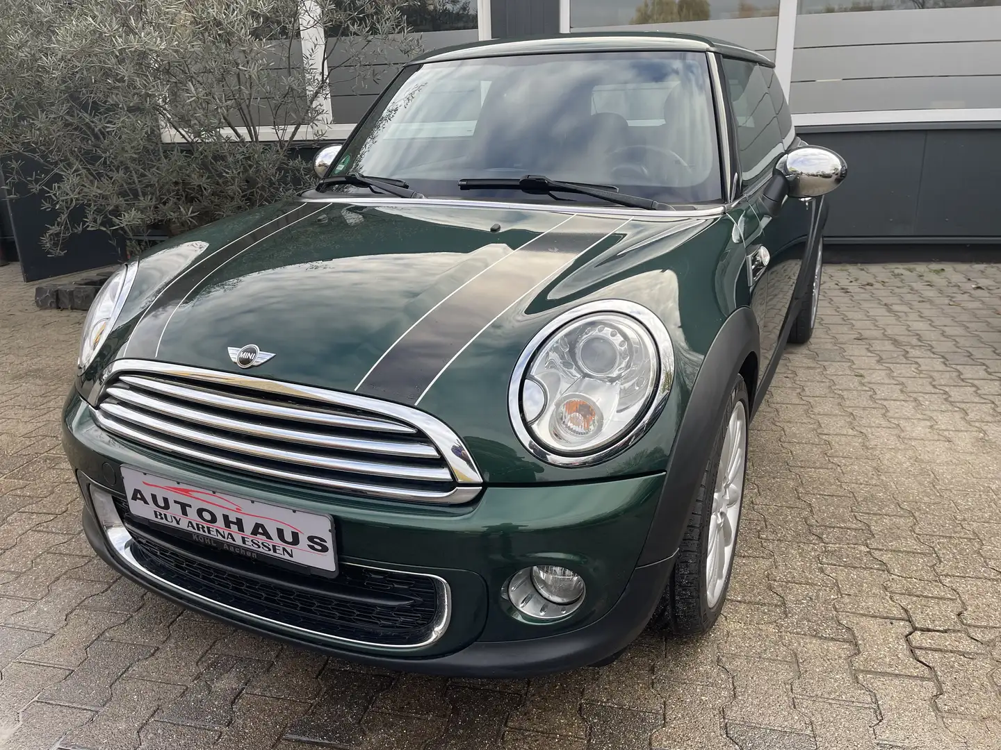 MINI One 1.6 D Chili Wired Voll S-Heft Top Gepflegt Leder Grün - 2