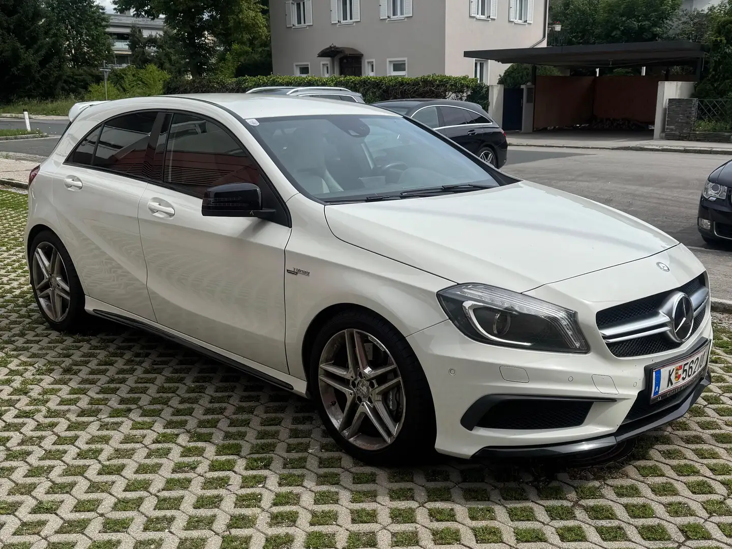 Mercedes-Benz A 45 AMG A 45 AMG 4MATIC Aut. Weiß - 1