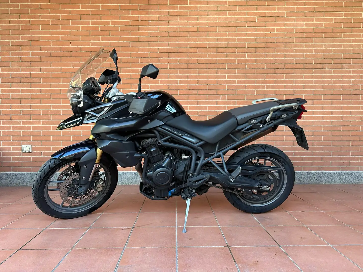 Triumph Tiger 800 Siyah - 2