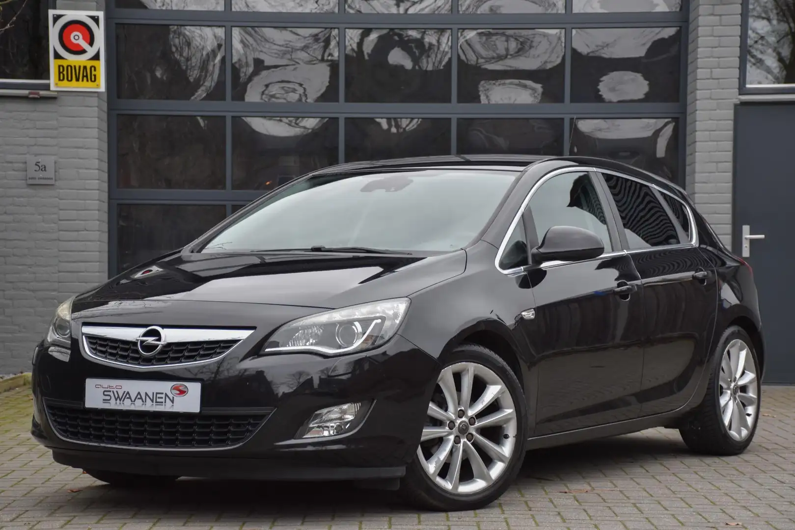 Opel Astra 1.4 Turbo Sport | Trekhaak Noir - 1