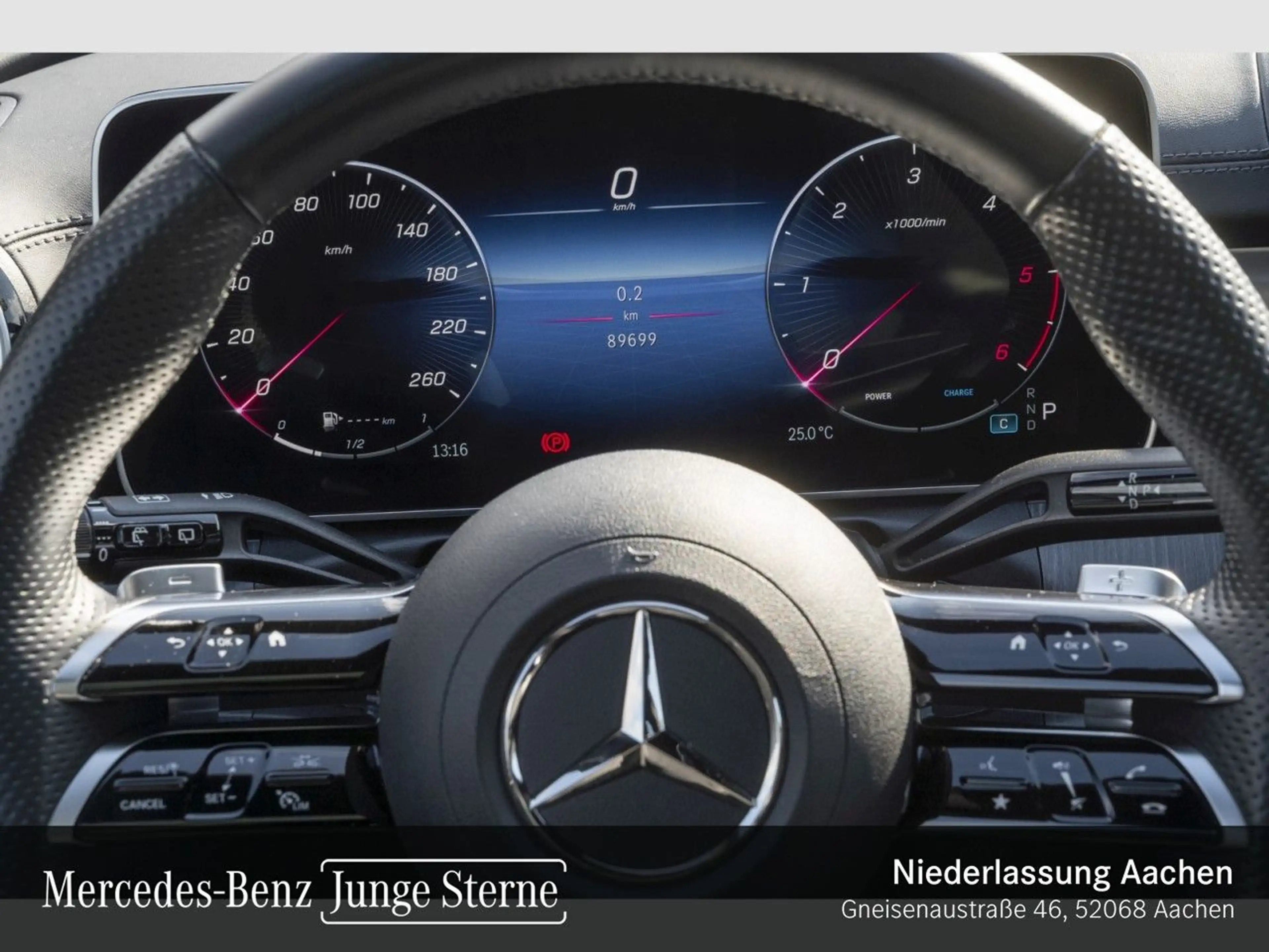 Mercedes-Benz C 220 d T AMG+NIGHT+PANO+360+STHZG+SITZKLIMA+9G — photo 13