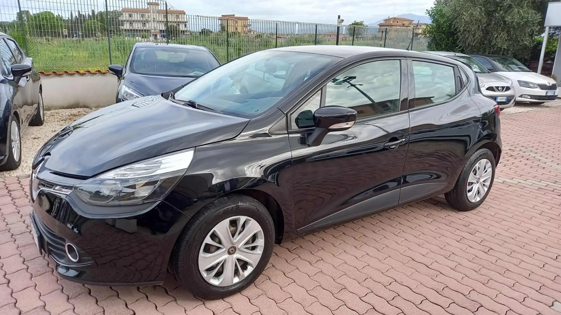 Renault Clio 1.5 dCi 8V 75CV 5 porte Live Schwarz - 2