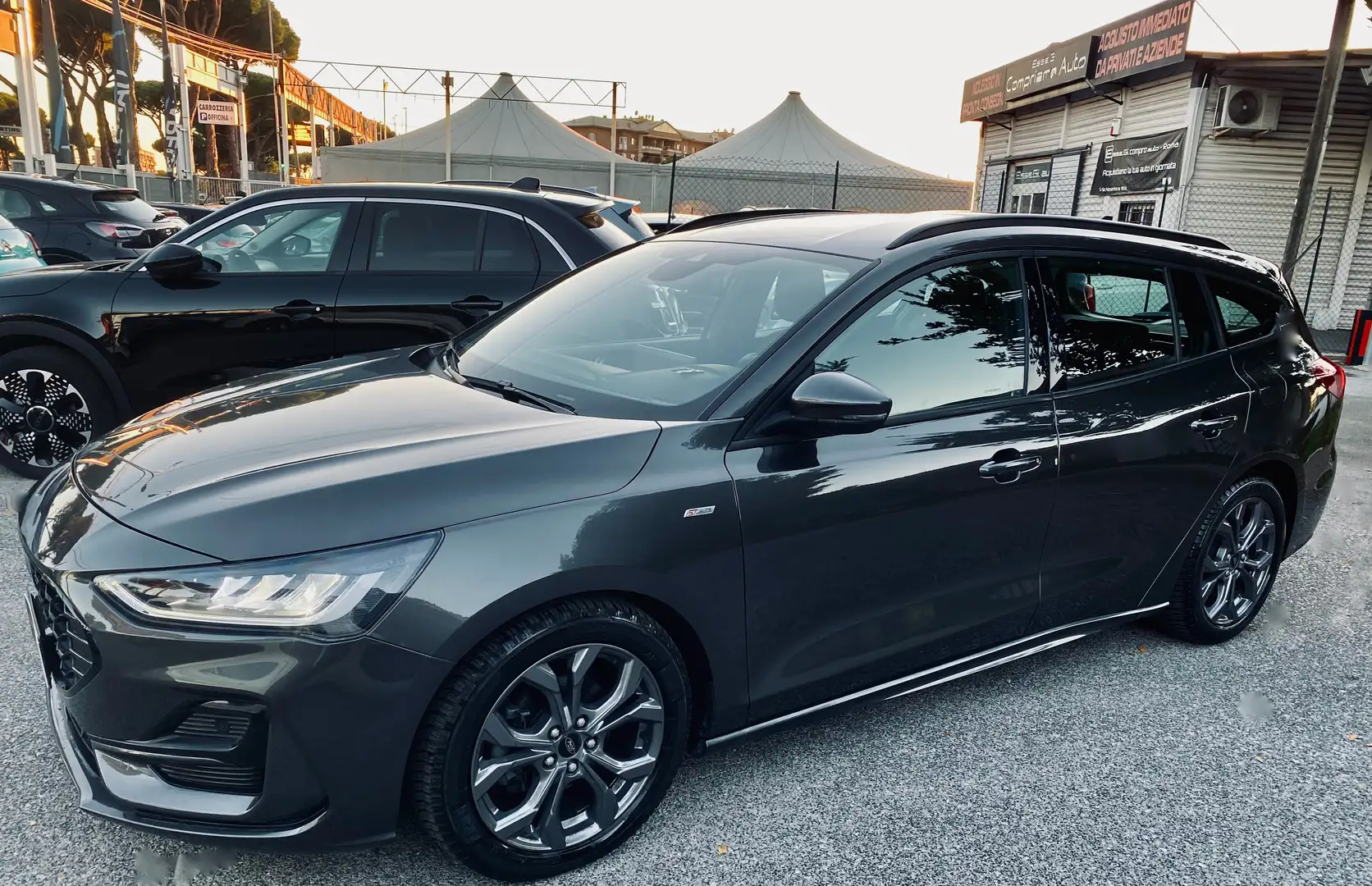 Ford Focus ST-Line **POSS.PACK MEDIA** VED.NOTE Grigio - 1