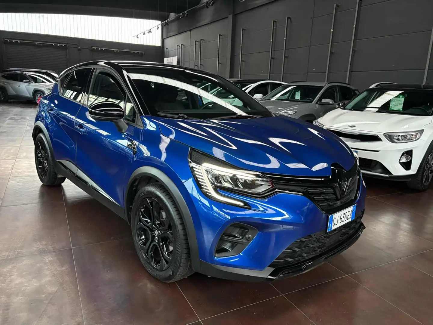 Renault Captur Full Hybrid E-Tech 145 CV Rive Gauche Blauw - 2