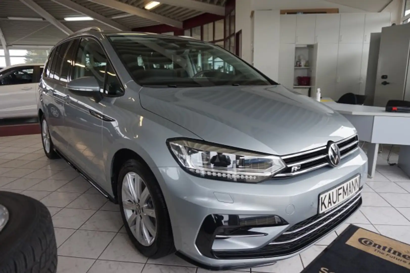 Volkswagen Touran TOURAN 1,5 TSI R-LINE DSG ACC NAVI KAMERA SHZ LED Argent - 2