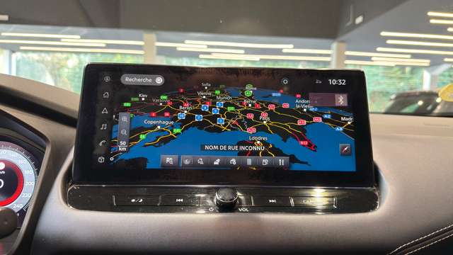 Nissan Qashqai — photo 16