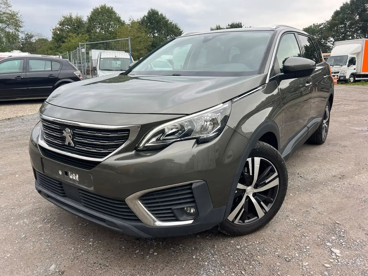 Peugeot 5008