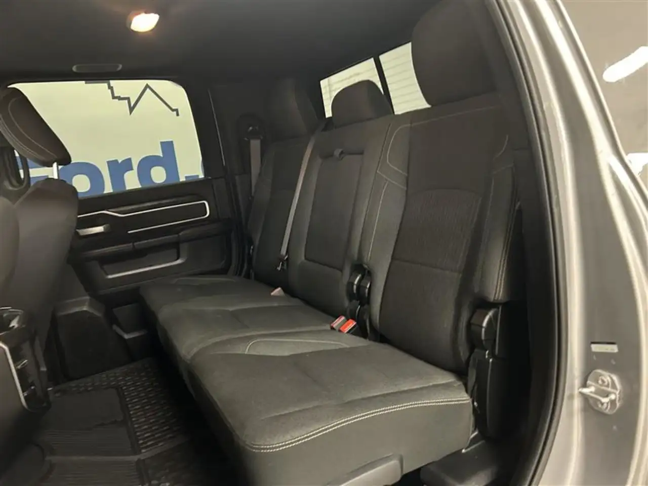 RAM 2500 снимка RAM 2500