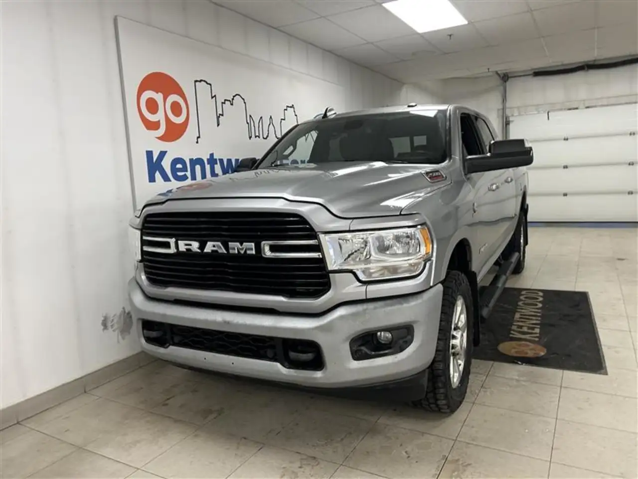 RAM 2500 снимка RAM 2500