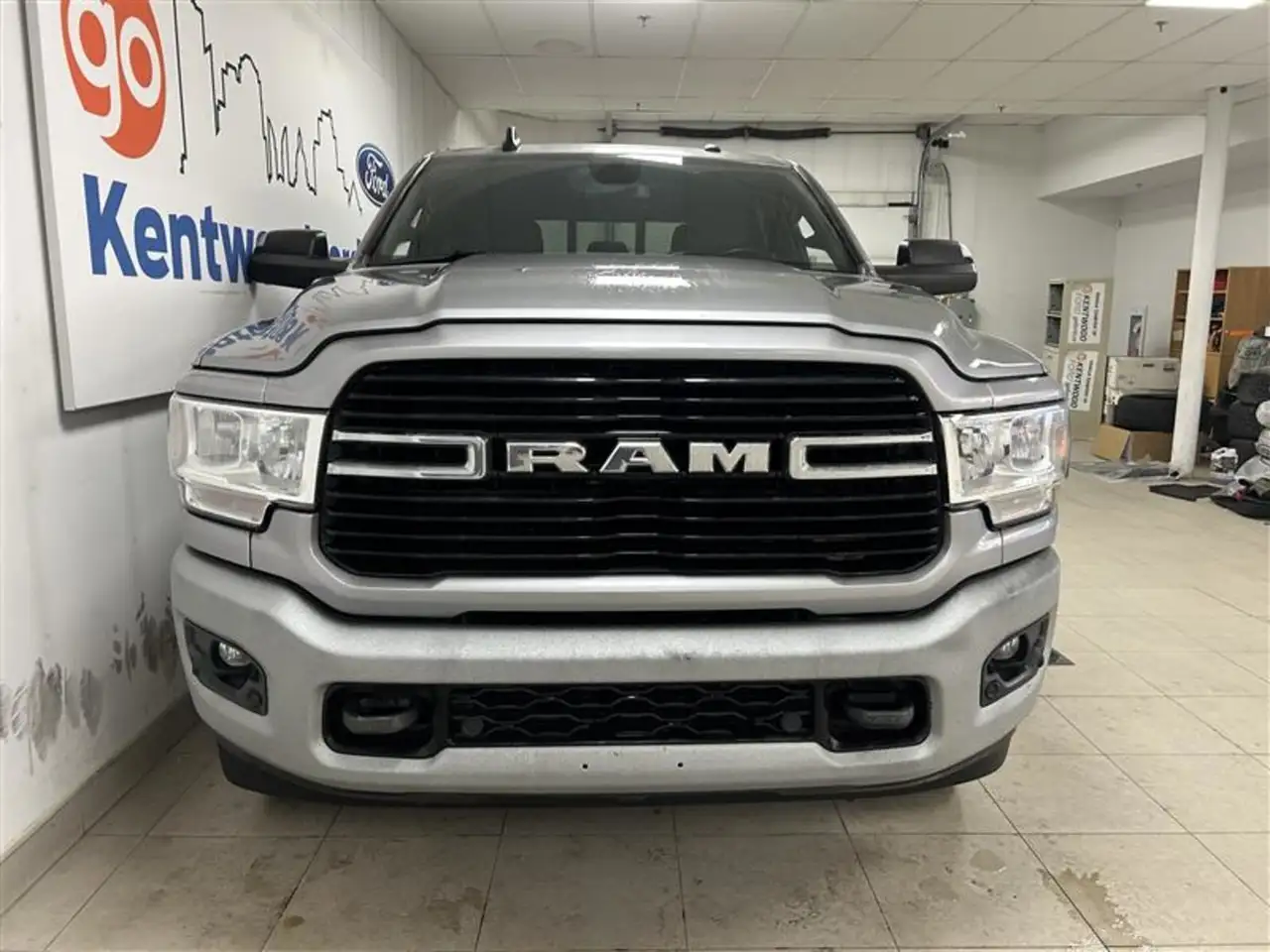 RAM 2500 снимка RAM 2500