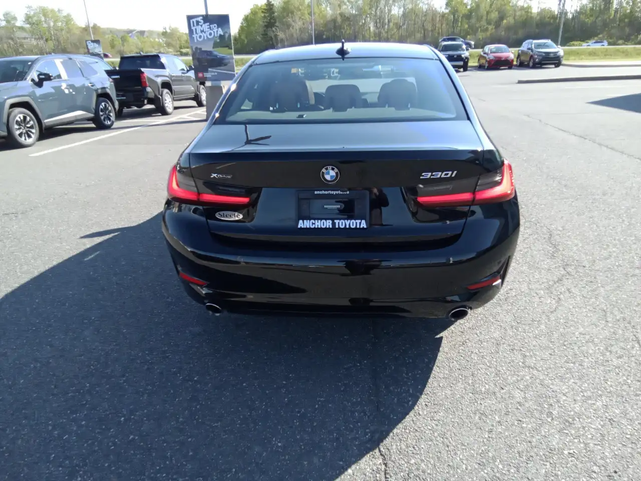 BMW 3 Series снимка BMW 3 Series