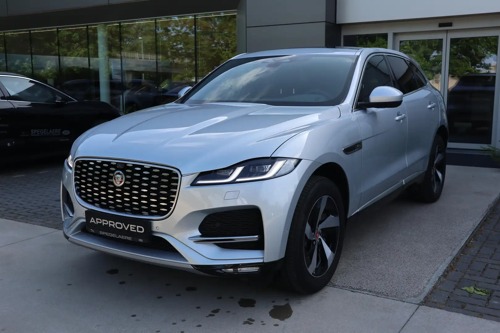Jaguar F-Pace S AWD Auto. Argent - 1