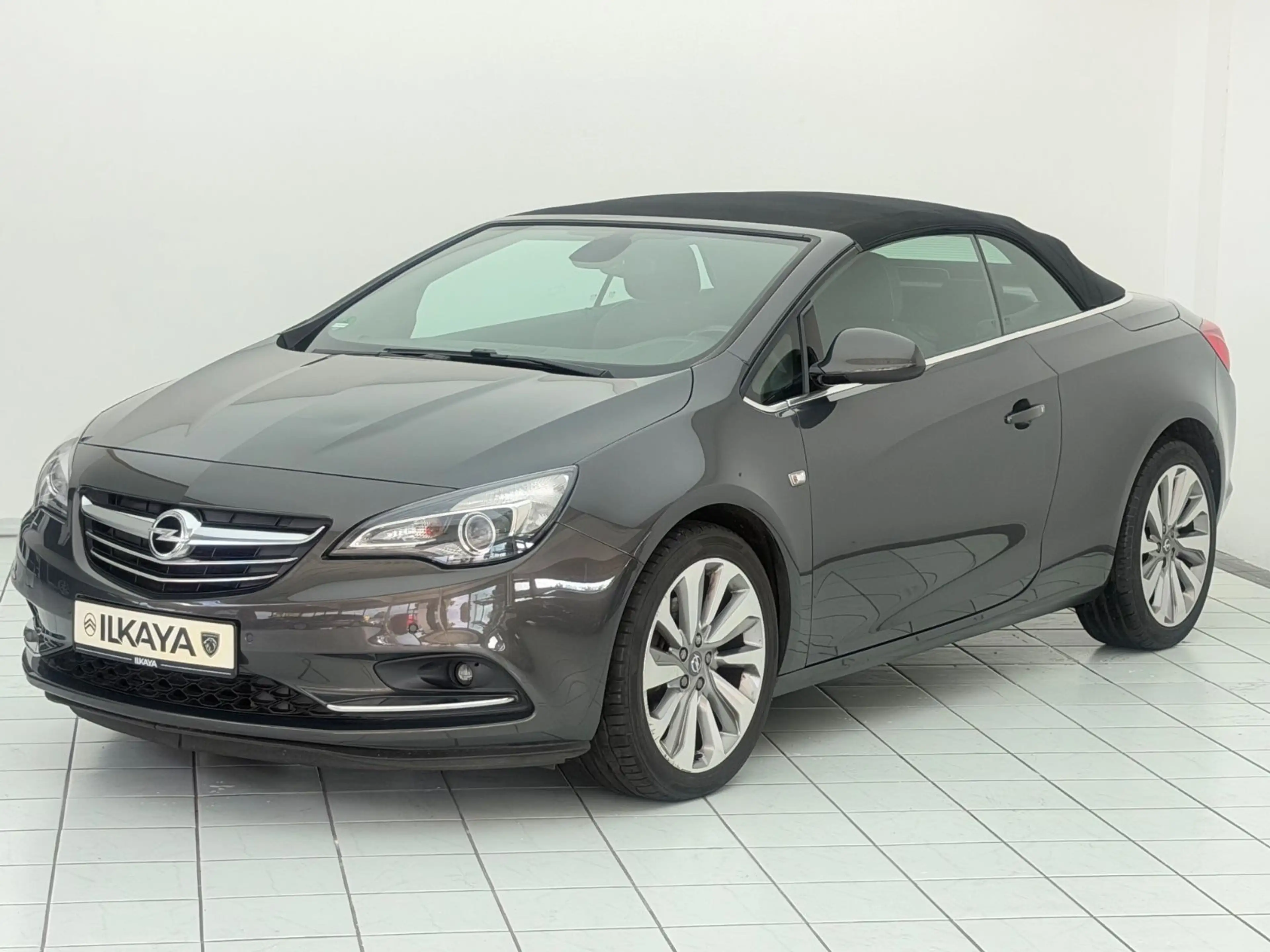 Opel Cascada Edition — photo 2