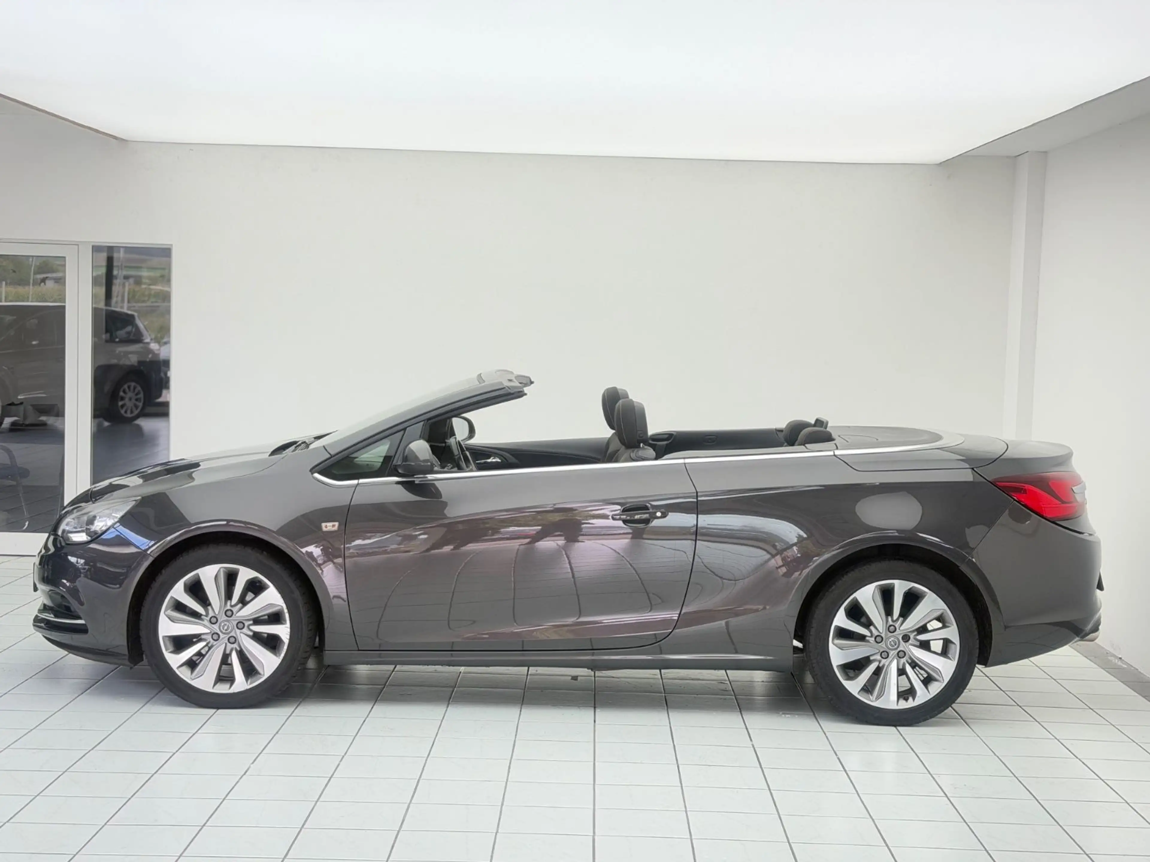 Opel Cascada Edition — photo 5