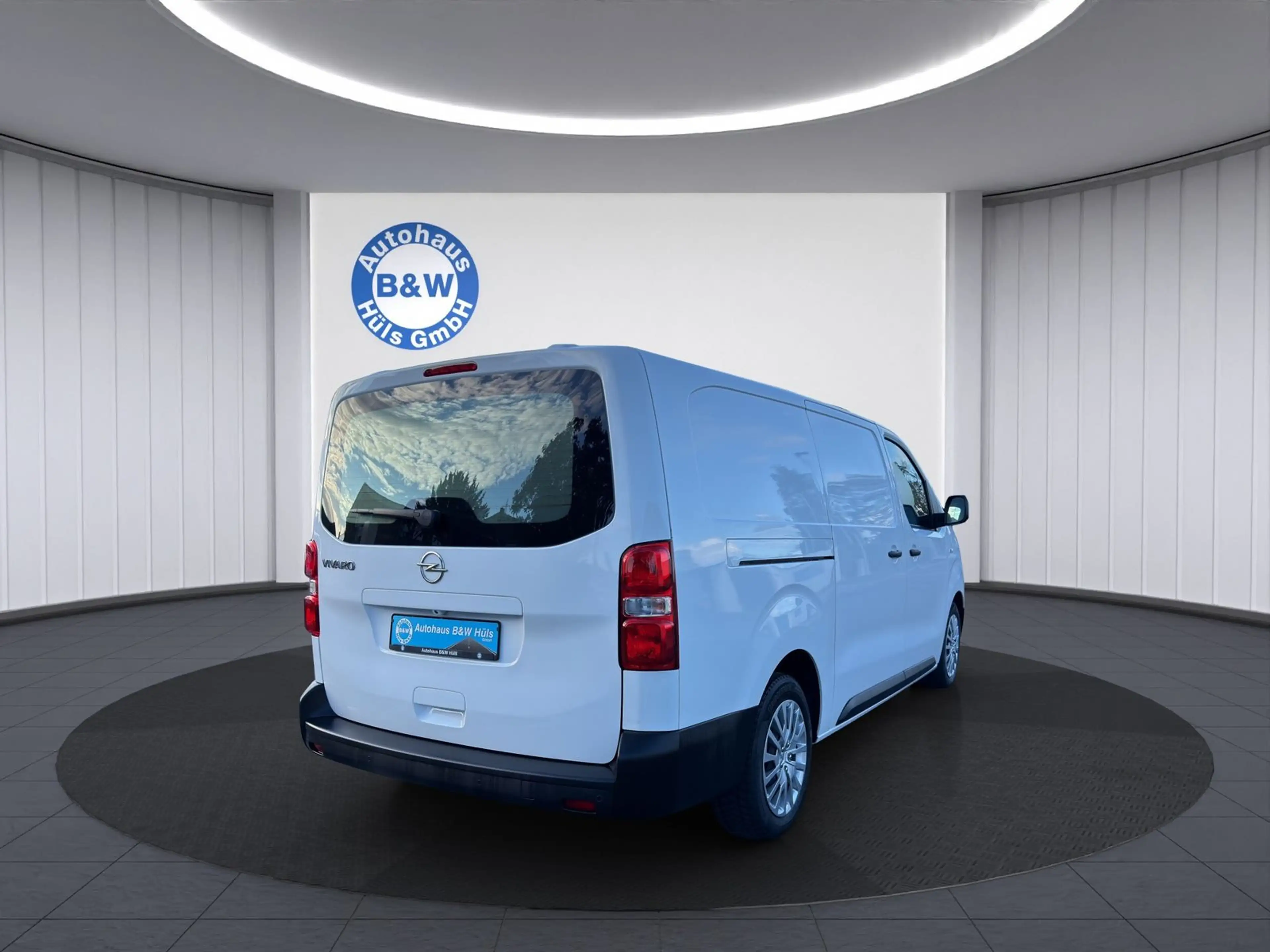 Opel Vivaro Edition L (L3)*1.Hand*REGALE*NAVI*SHZ* — photo 8