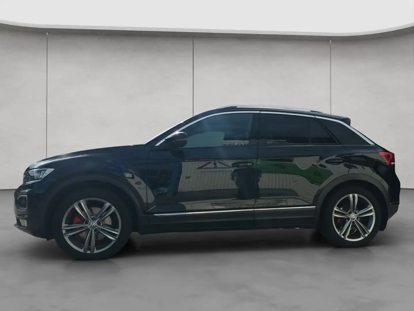 Volkswagen T-Roc 2.0 TSI 4Motion DSG Sport Pano ACC Beats Zwart - 2