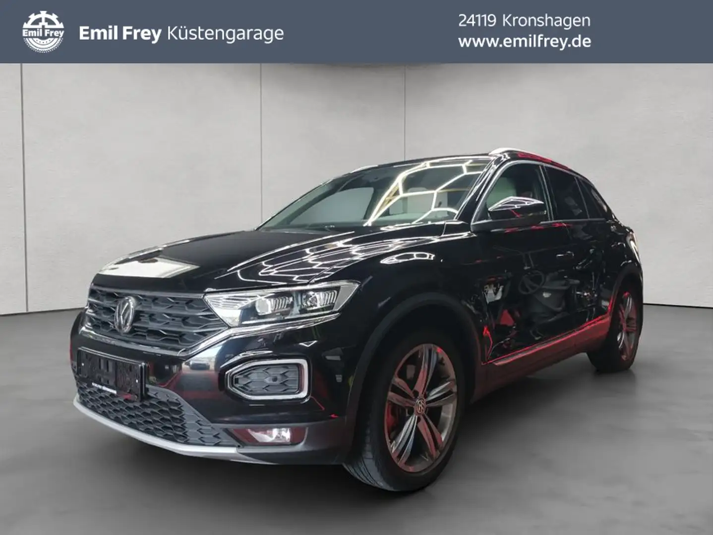 Volkswagen T-Roc 2.0 TSI 4Motion DSG Sport Pano ACC Beats Zwart - 1