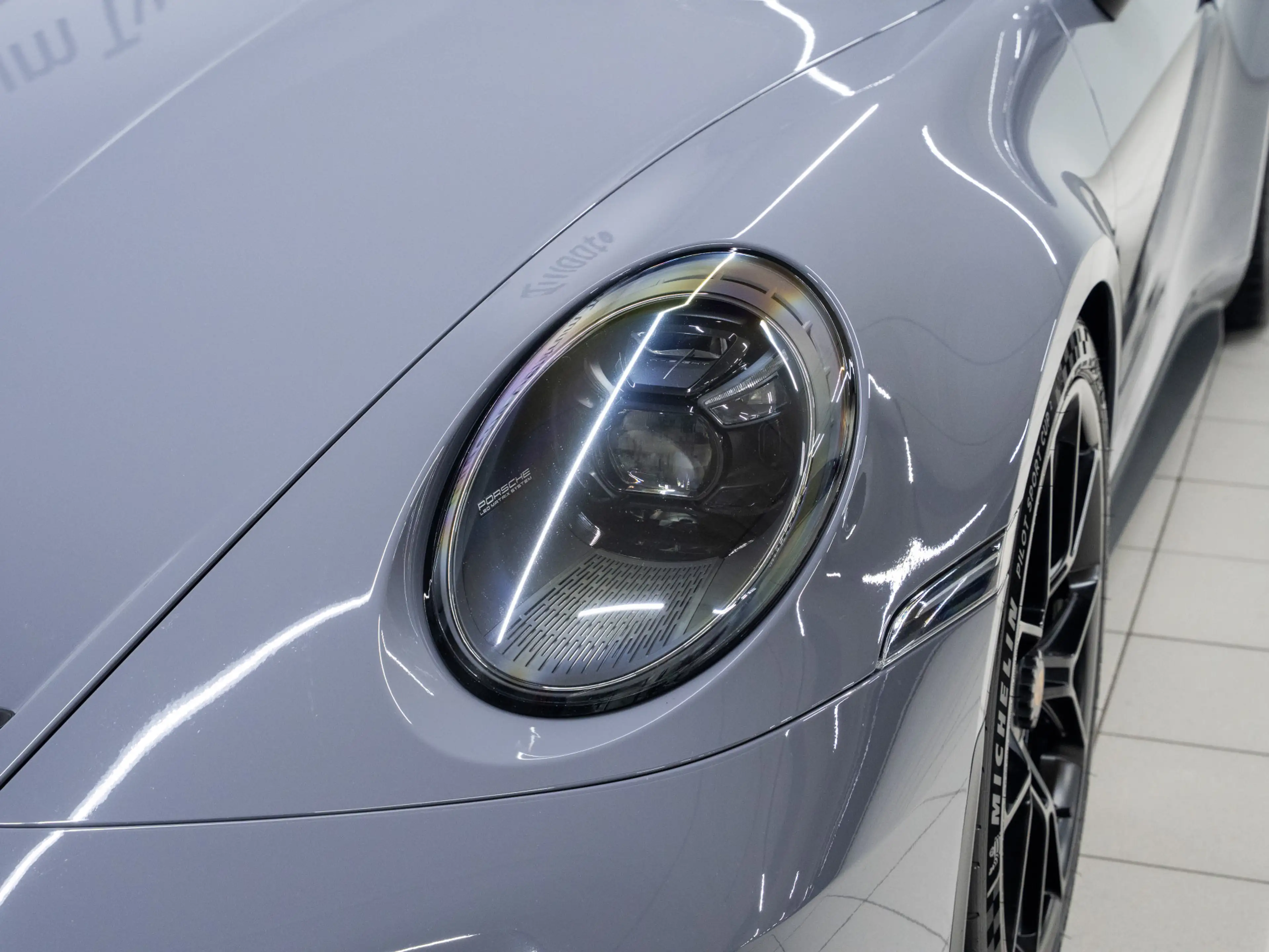 Porsche 992 GT3 Touring — photo 14