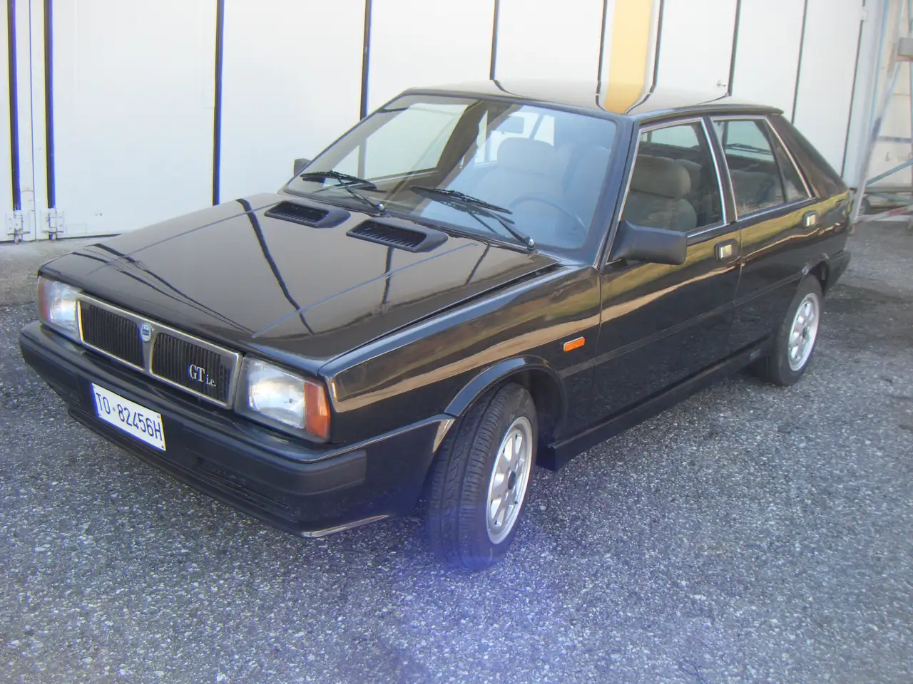 Lancia Delta 1.6 ie GT, foto 1