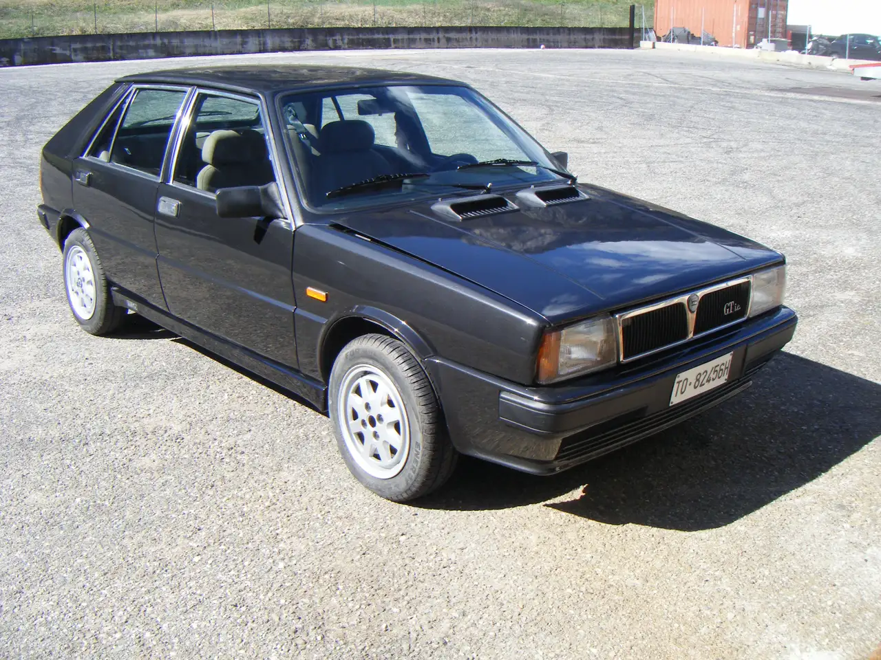Lancia Delta 1.6 ie GT, foto 4