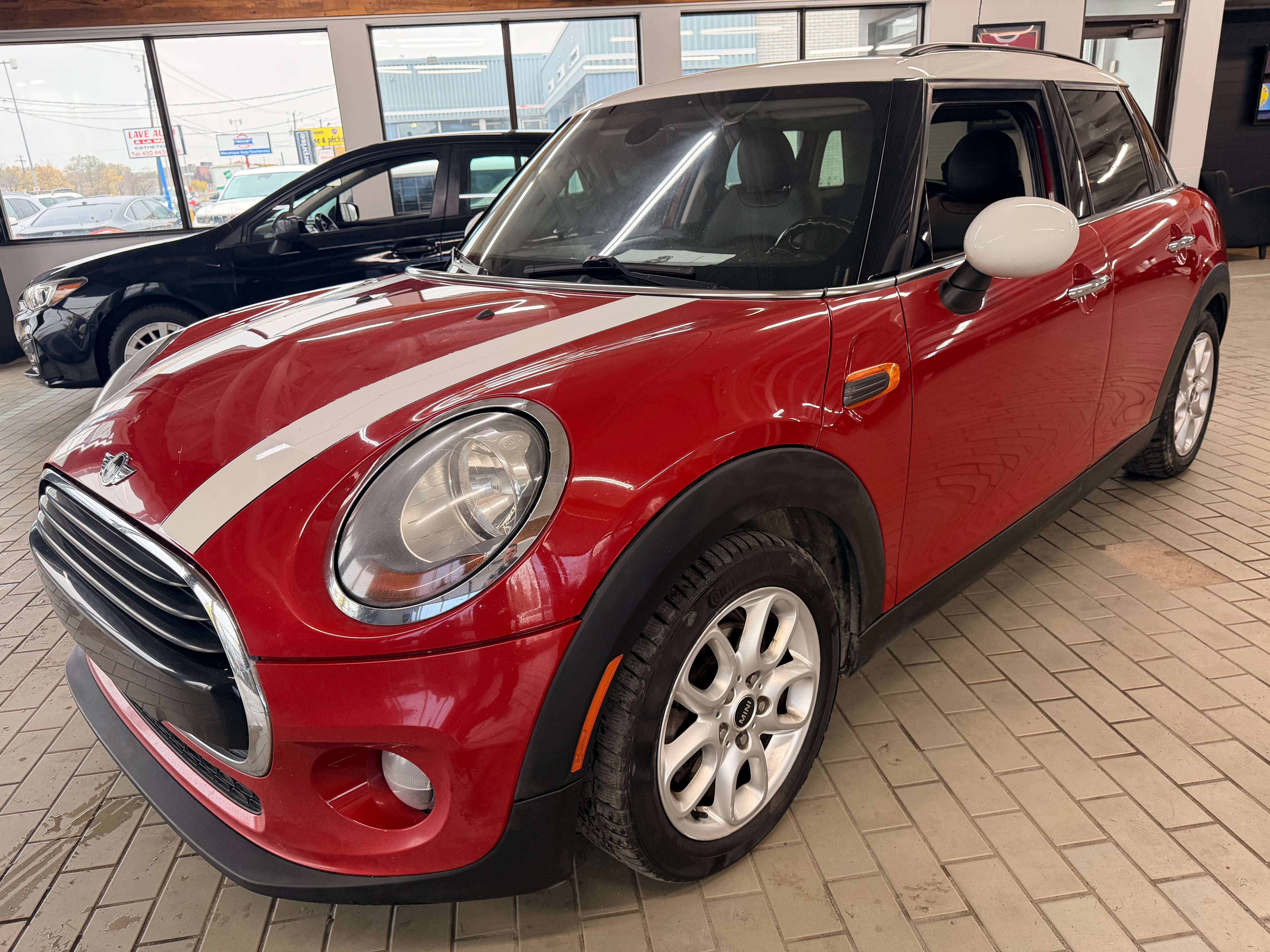 2016 MINI 3 Door