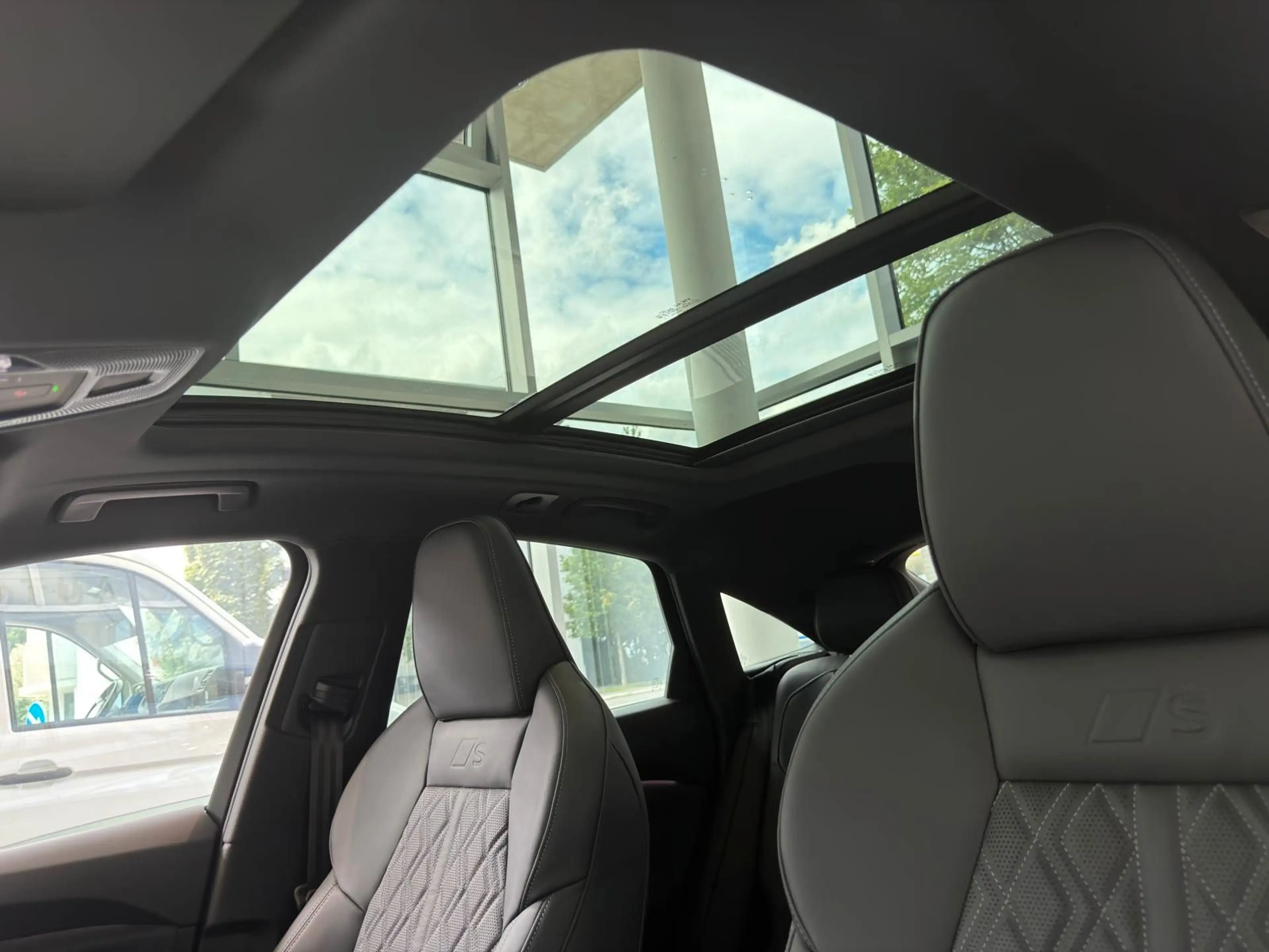 Audi SQ5 Sportback/-24%/Techpro/MMIexp+/Pan/21 — photo 15