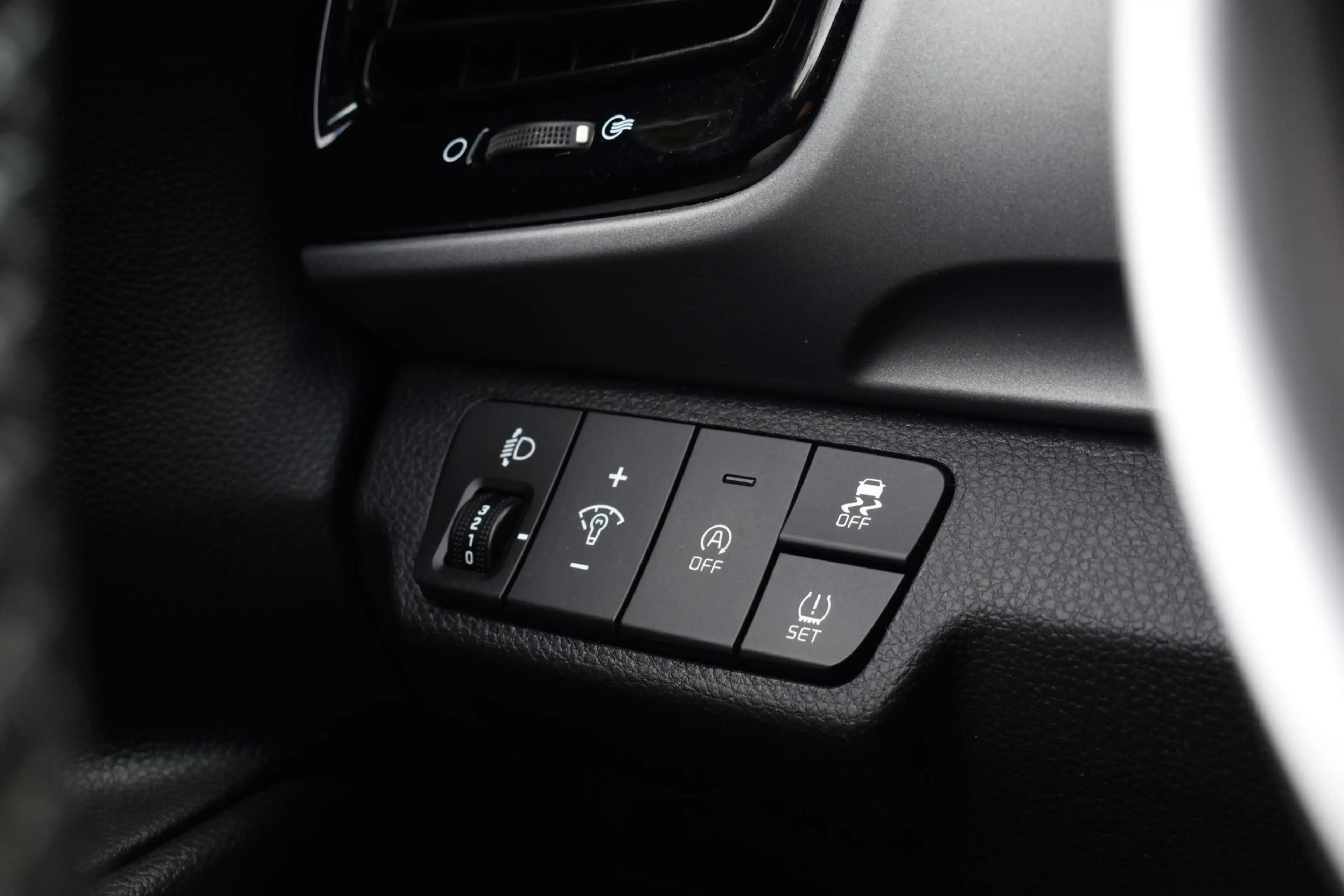 Kia Stonic 1.0 T-GDi MHEV DynamicLine |CAM|NAVIGATIE|CRUISE — photo 25